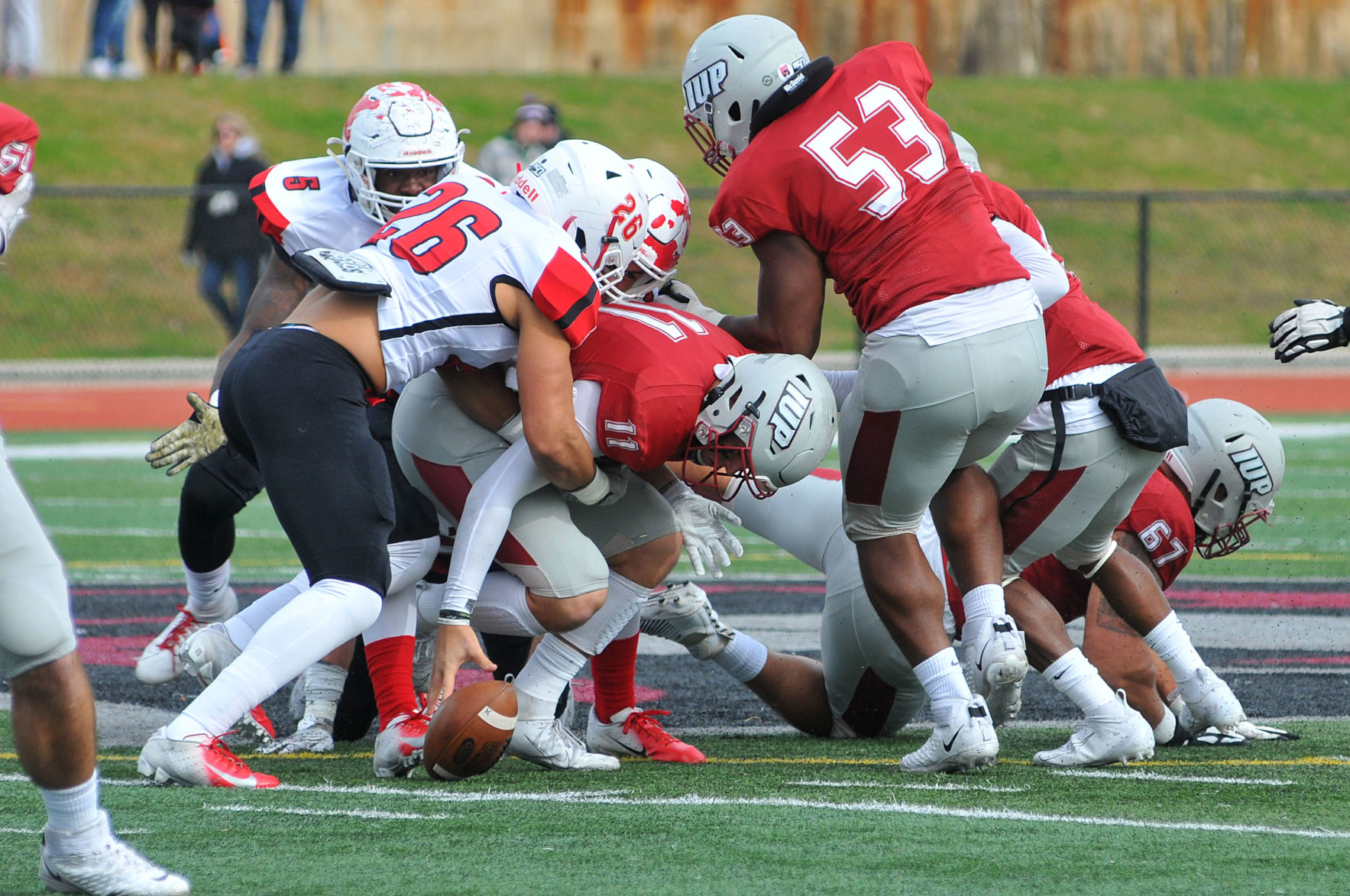 IUP 35, Edinboro 6 627